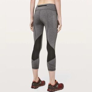 Lululemon Cropped Pace Rival Inspire Crop II Heather Gray Leggings Size 10 NWOT